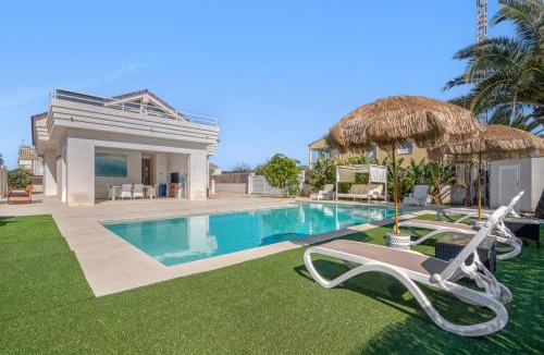 Les Deveses Villa | Cudei