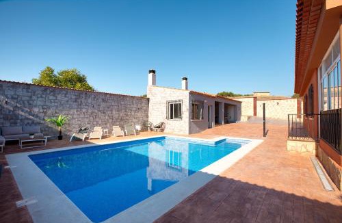 Villalba de la Sierra House | Cuencaloft Villa del Tío Tomarro