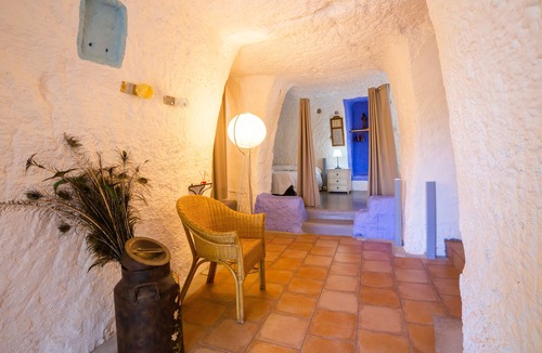 Valtierra Cottage | Cuevas Rurales Bardeneras (ALONDRA) terrace, for 4 - 5 people