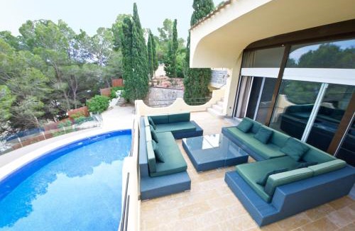 Cap Roig Villa | Cui Bono