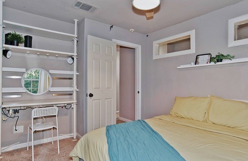 Valley Ranch House | Cul-De-Sac in Prime Location /12 Min From DFW Airport/Pet friendly!