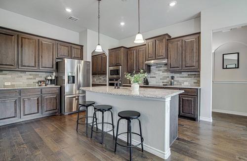 Joshua House | Cul-de-Sac Oasis: Your Perfect Family Hideaway!