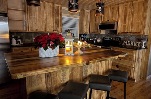 Franklin Cabin | Cullasaja River Cabin—Peaceful Retreat with Hot Tub & Grill