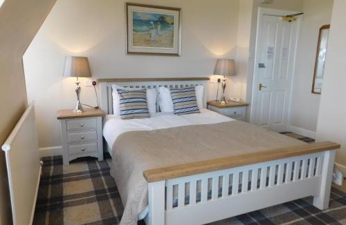 Cullen Hotel | Cullen Bay Hotel