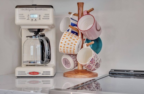 Cullman House | Cullman Cottage 3 bedrooms 4beds 2 baths