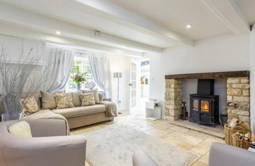 Southrop House | Culls Cottage,