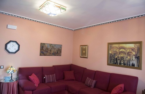 Almagro Condo | CULTURES AND COLORS IN ALMAGRO WIFI and private parking. Promotion to Companies