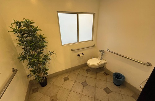 Park West Hostel | Culver City Hostel