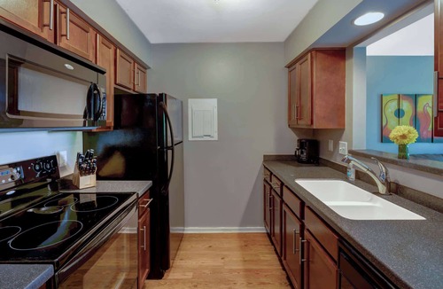 North Capitol Condo | Cumberland River Condo Near DT!