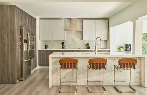 Pinecrest House | Cumpa's House: Mid-Century Luxury in Miami