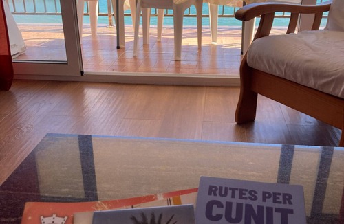 Cunit Apartment | Cunit Apartment with sea view and balcony