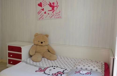 Mouilleron-le-Captif House | Cupid's arrow