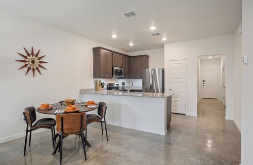 Temple House | Curated Wellness Retreat - 5 minutes from Baylor Scott & White