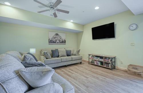 McHenry House | Curb-Free Chalet