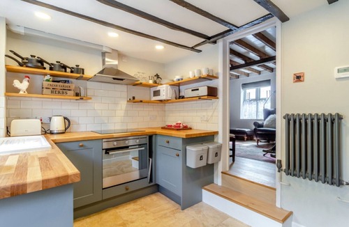 Martlesham Heath Cottage | Curlew Cottage