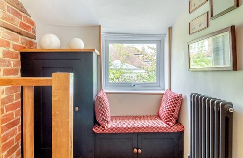 Martlesham Heath Cottage | Curlew Cottage