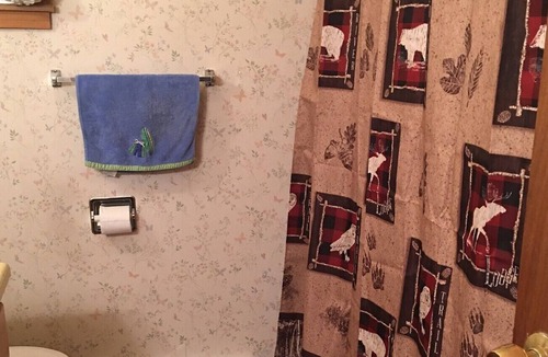 Curlew House | Curlew Kettle River Paradise Waterfront Paradise