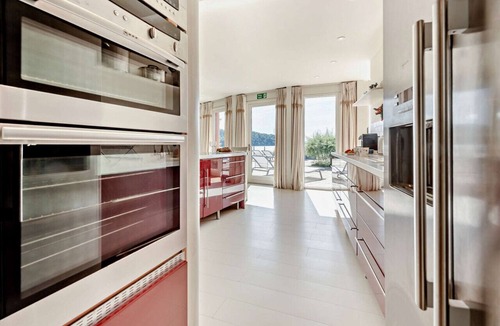 Lawrenny House | Curlew Waterside Retreat