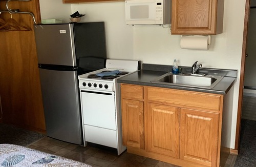 Sekiu Hotel | Curley's Resort & Dive Center