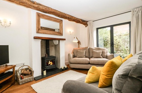 Much Wenlock House | Curly's Cottage