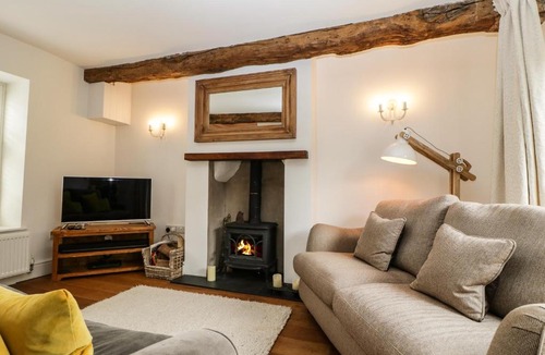 Much Wenlock House | Curly's Cottage