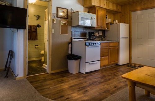 Rice Lake Cabin | Curriers Lakeview Lodge