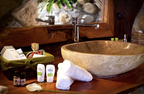 Currumbin Valley Cottage | Currumbin Rainforest Treehouse