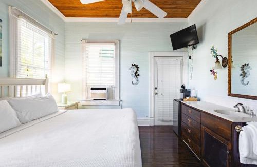 Key West Historic District Apartment | Curry House - Room 5