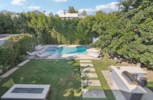 Melrose Apartment | Curson Modern
