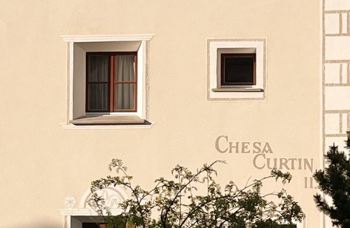 Sils-Maria Apartment | Curtin Duas by Interhome