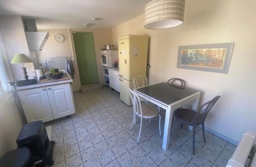 Curzon House | CURZON, 15 MINUTES FROM THE OCEAN