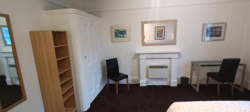 Courtfield House | Curzon House Hotel