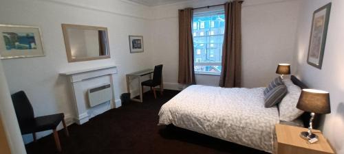 Courtfield House | Curzon House Hotel