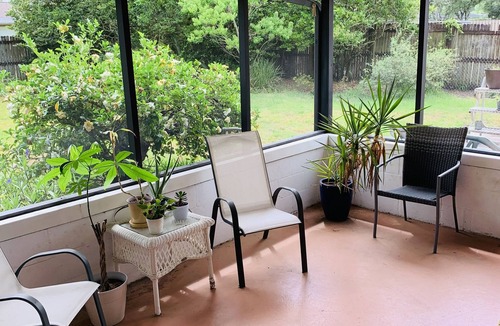 Southside House | Cush Jax Baymeadows Ranch, Close to Everything!