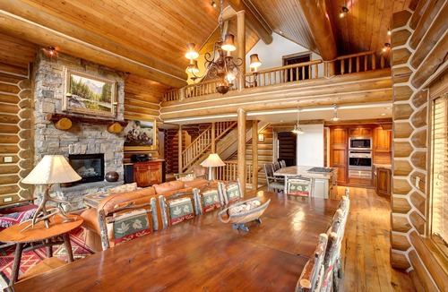 Victor Cabin | Cushman Cabin | Bronze Buffalo Ranch