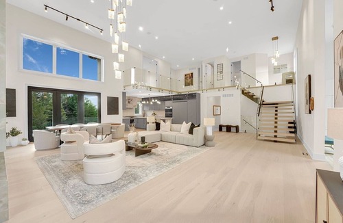 Caledon House | Custom-Built 4-Acre Luxury Estate Retreat
