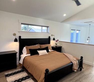 Grant House | Custom Built Cottage in Downtown with Pool