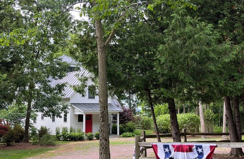 Grand Isle House | Custom-Built Lake House retreat right on Lake Champlain