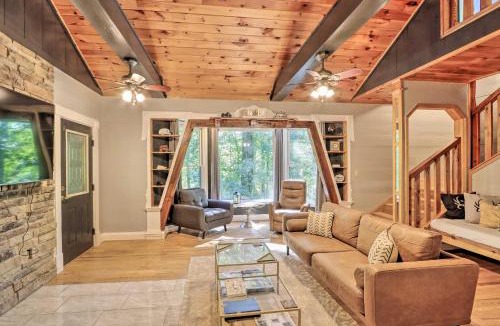 Ellijay House | Custom-Built Luxury Cabin w/Tesla Charger!