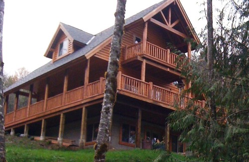 Skykomish Cabin | Custom Cabin On 5 Secluded Acres With Mountain Views!