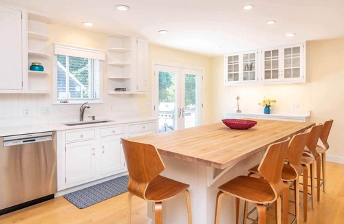 Edgartown House | Custom Cape In Edgartown With Hot Tub And Fire Pit