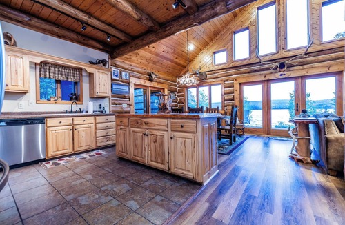 Mellen Cabin | Custom Waterfront full Log Home State Licensed