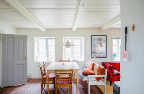 Nykobing Mors House | Cut Branches, Make Fire And Gaze At Treetops