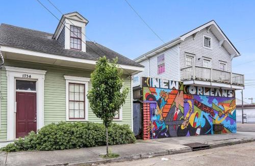 South 7th Ward Apartment | Cute 1bed 1bath 4 blocks from French Q and steps to Jazz & music venues