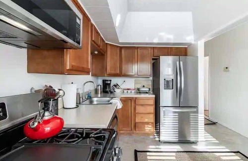 The Flats Apartment | Cute 1Bed Loft at The Foundry - Steps to Riverside