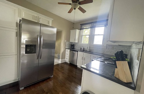 St Albans House | Cute 2 bed 1 bath with off street parking