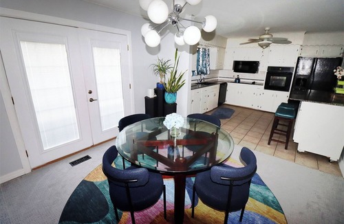 Tulsa House | Cute 4 Bed house - Central Tulsa with Fenced back yard