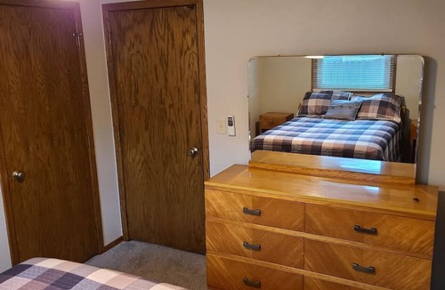 Neenah Apartment | Cute and Comfortable!