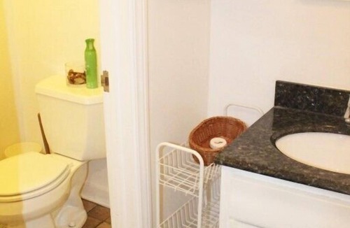 Inner Sunset Apartment | Cute and Convenient