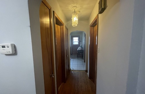 Ravenswood House | Cute and Cozy 2 Bedroom
